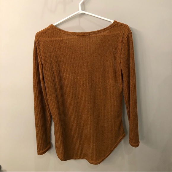 🌈Amaryllis long sleeve shirt - Picture 4 of 4